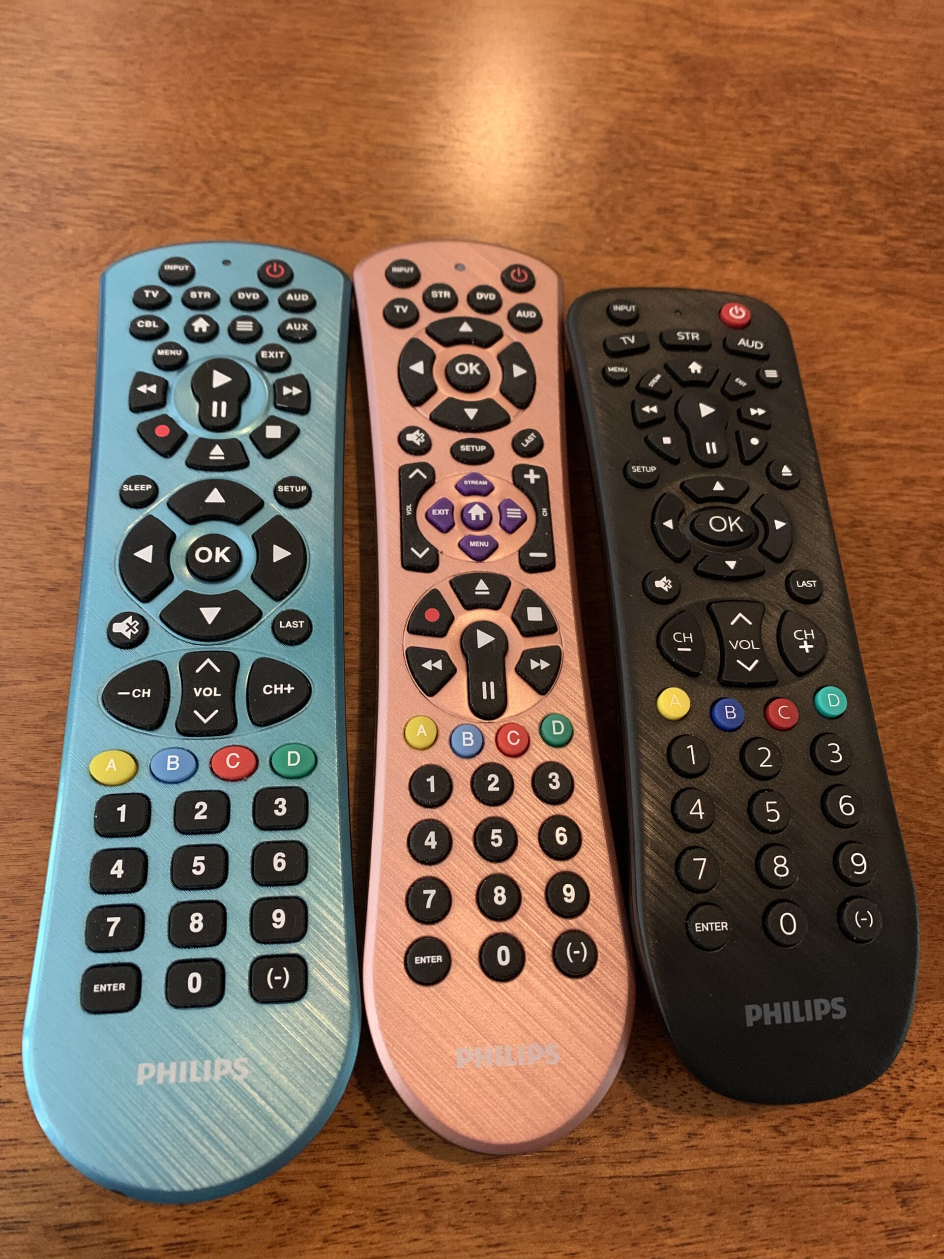 Philips Universal Remote Control, Universal TV Remote Replacement, Samsung TV Remote Control Universal, for Roku Remote Replacement, Vizio, LG, Sony, Apple TV, Smart TVs, 4 Device, Blue, SRP4229B/28 customer photo 2