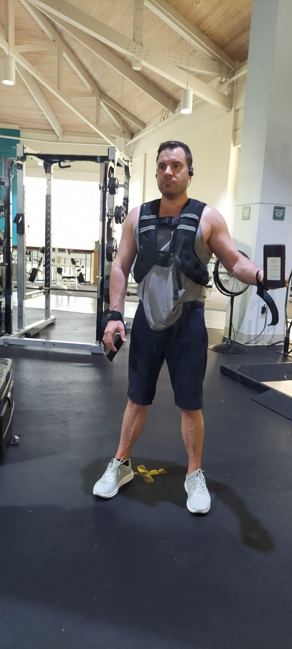 Prodigen Weighted Vest for Women and Men 8 12 16 20 25 30 Lbs with Reflective Stripe and Double Adjustable Buckle Straps Weight Vests for Strength Training, Jogging, Cardio, Weight Loss customer photo 1