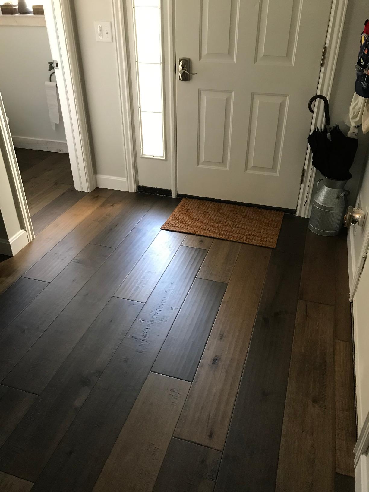 WORKPRO Laminate Wood Flooring Installation Kit with Reinforced Double-Faced Mallet, Heavy Duty Pull Bar, Tapping Block and 30-Piece Spacers Included customer photo 2