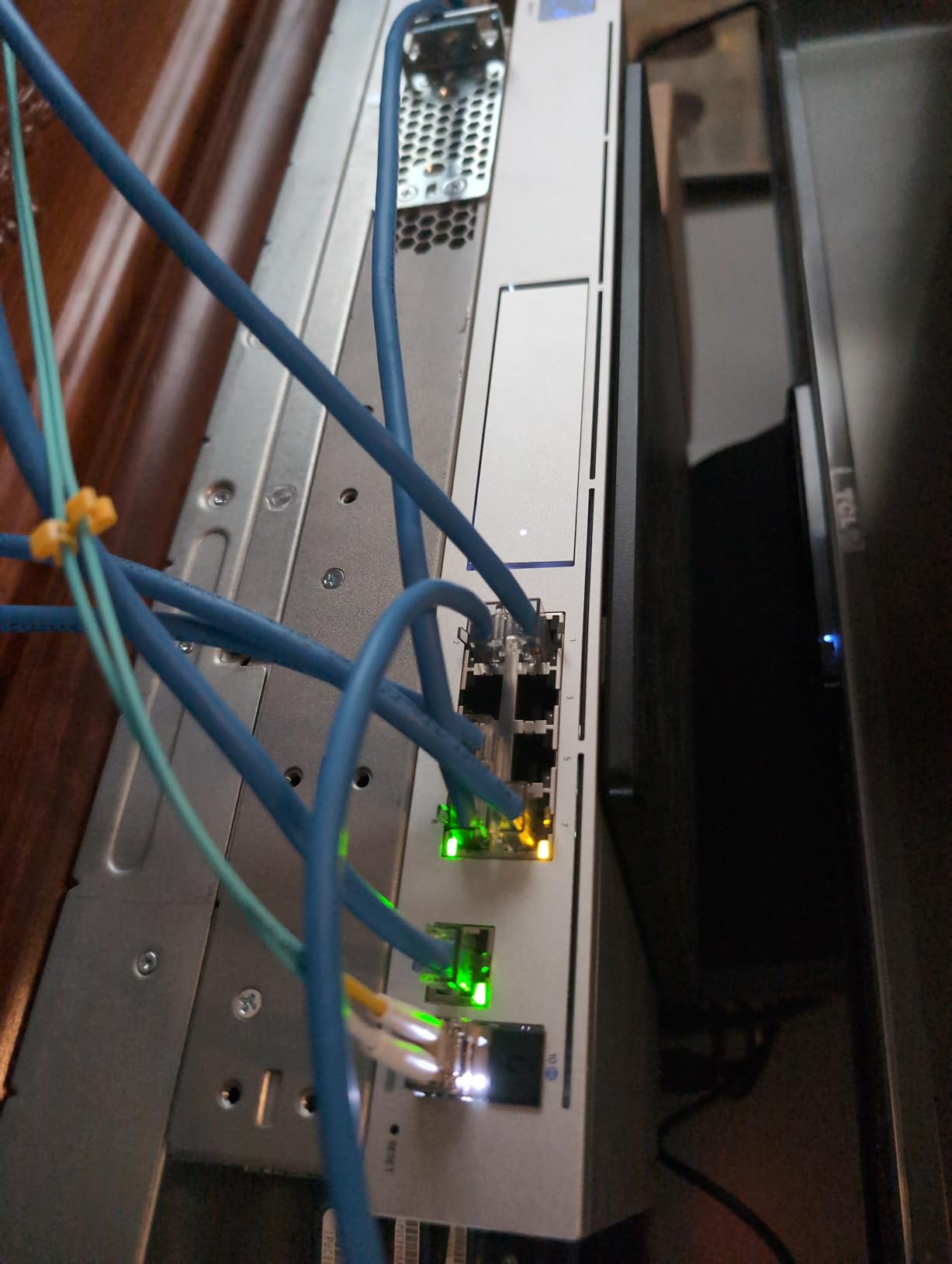Ubiquiti Enterprise Security Gateway and Network Appliance with 10G SFP+ customer photo 1