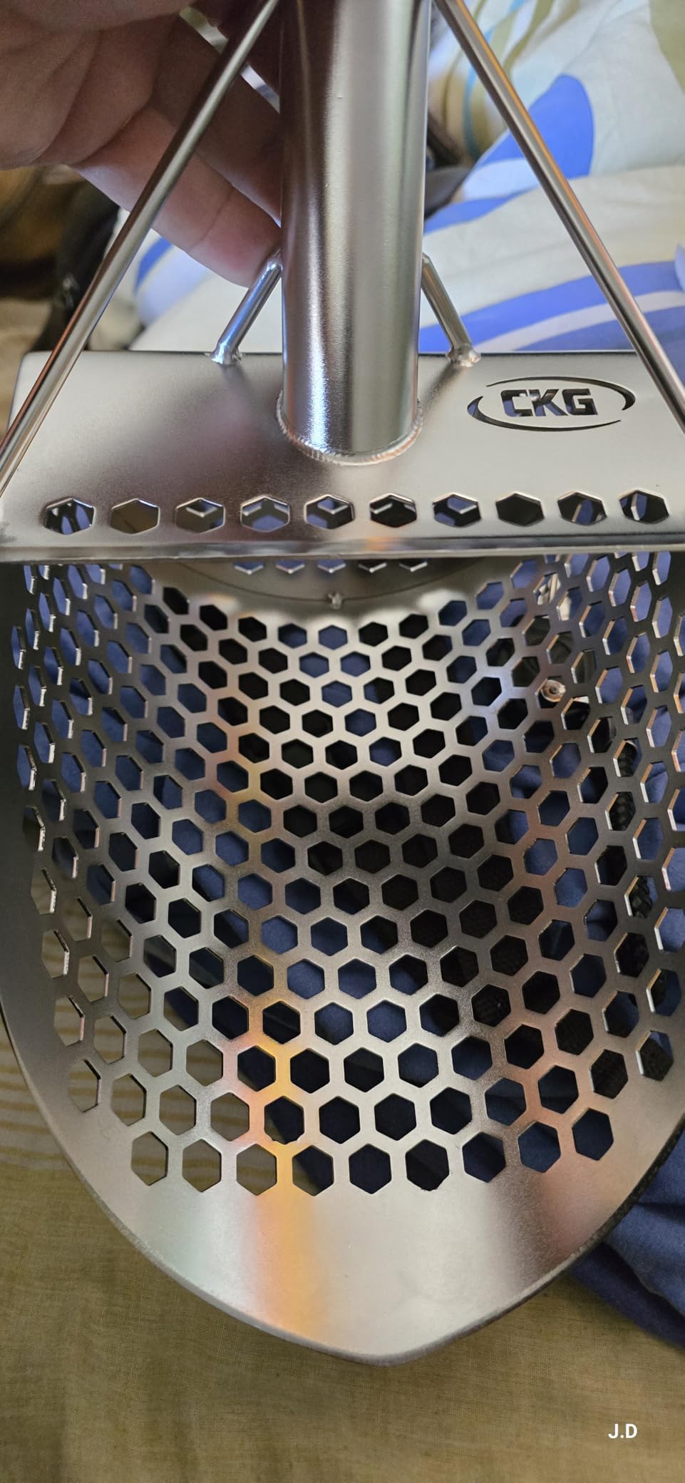 CKG Sand Scoop for Metal Detecting Heavy Duty Sand Sifter Scoop Stainless Steel 304, Metal Detector Scoop Shovel for Treasure Hunting Beach & Metal Detector Accessories, 9x6 customer photo 1