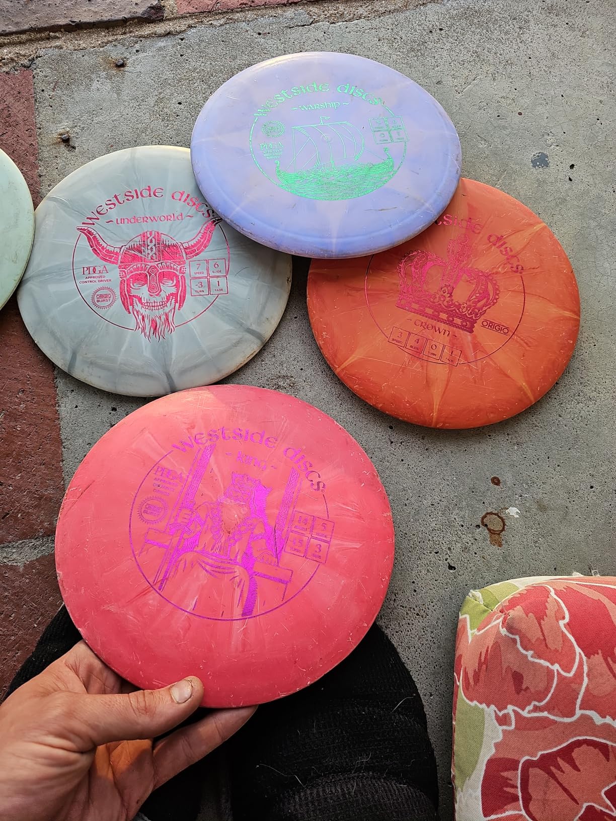 Westside Discs Origio Burst 3-Disc Golf Starter Set - Fairway Driver, Midrange & Putter customer photo 1