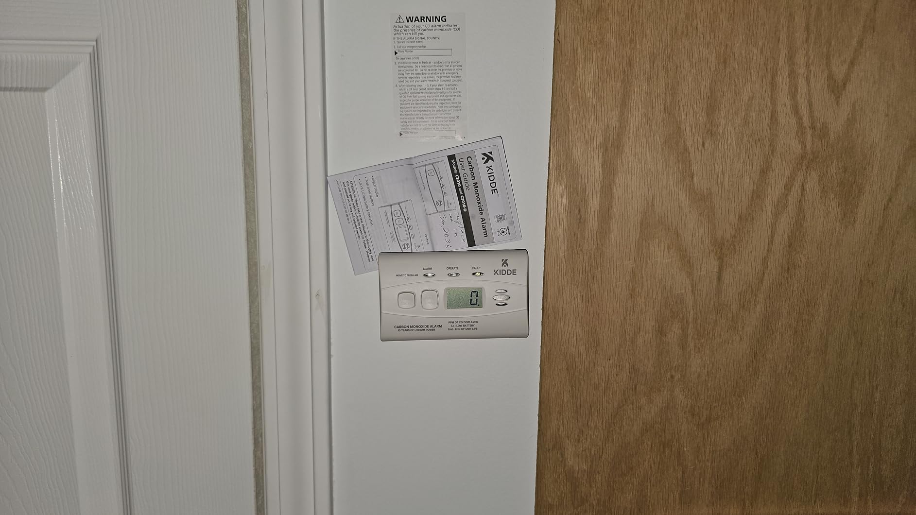 Kidde Carbon Monoxide Detector with 10-Year Battery, Digital Display, 3 LEDs, Replacement Indicator, Peak Level Memory customer photo 1