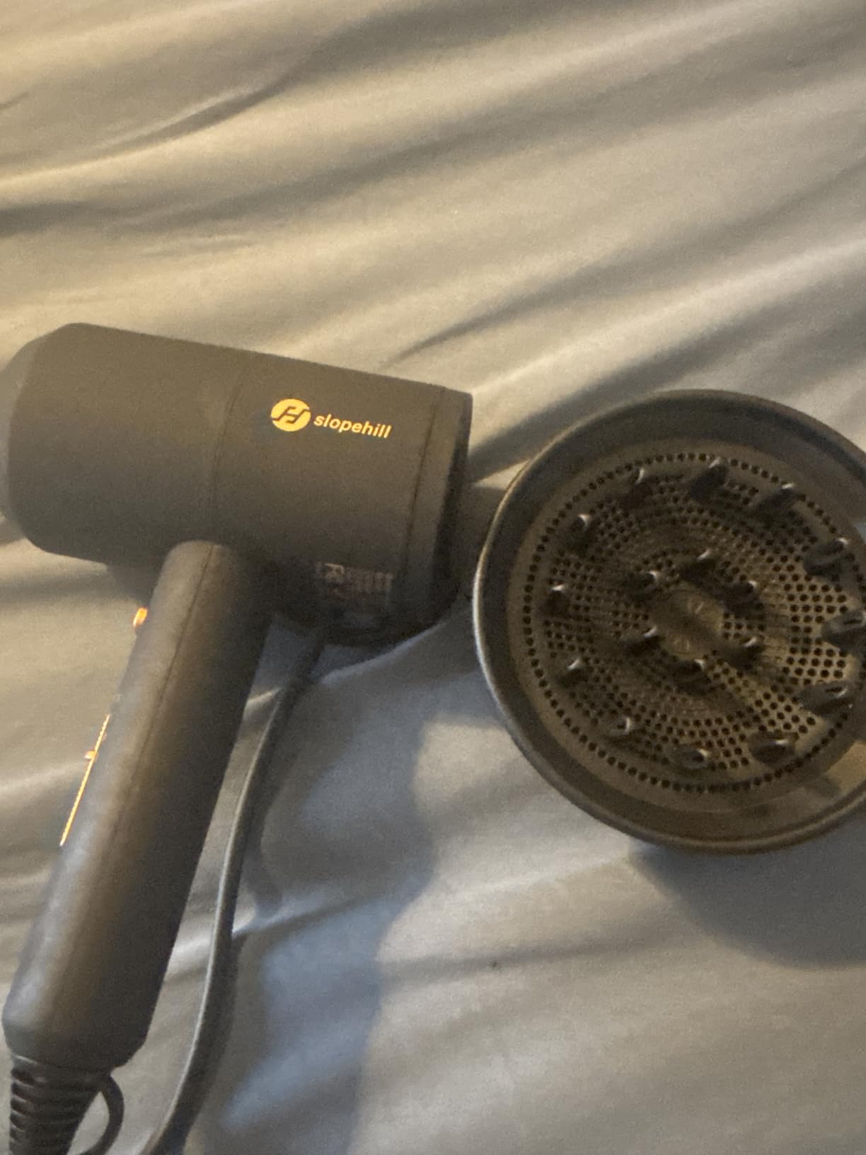 slopehill Professional Ionic Hair Dryer, Powerful 1800W Fast Drying Low Noise Blow Dryer with 2 Concentrator Nozzle 1 Diffuser Attachments for Home Salon Travel customer photo 2