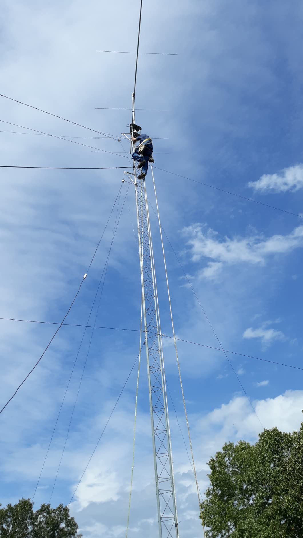 SOB Full Body Climbing Harness Can Be Inverted Thicken Widen Protect Waist Safety Harness Tree Work Rock Climbing Mountaineering Rescuing Work at Height customer photo 1