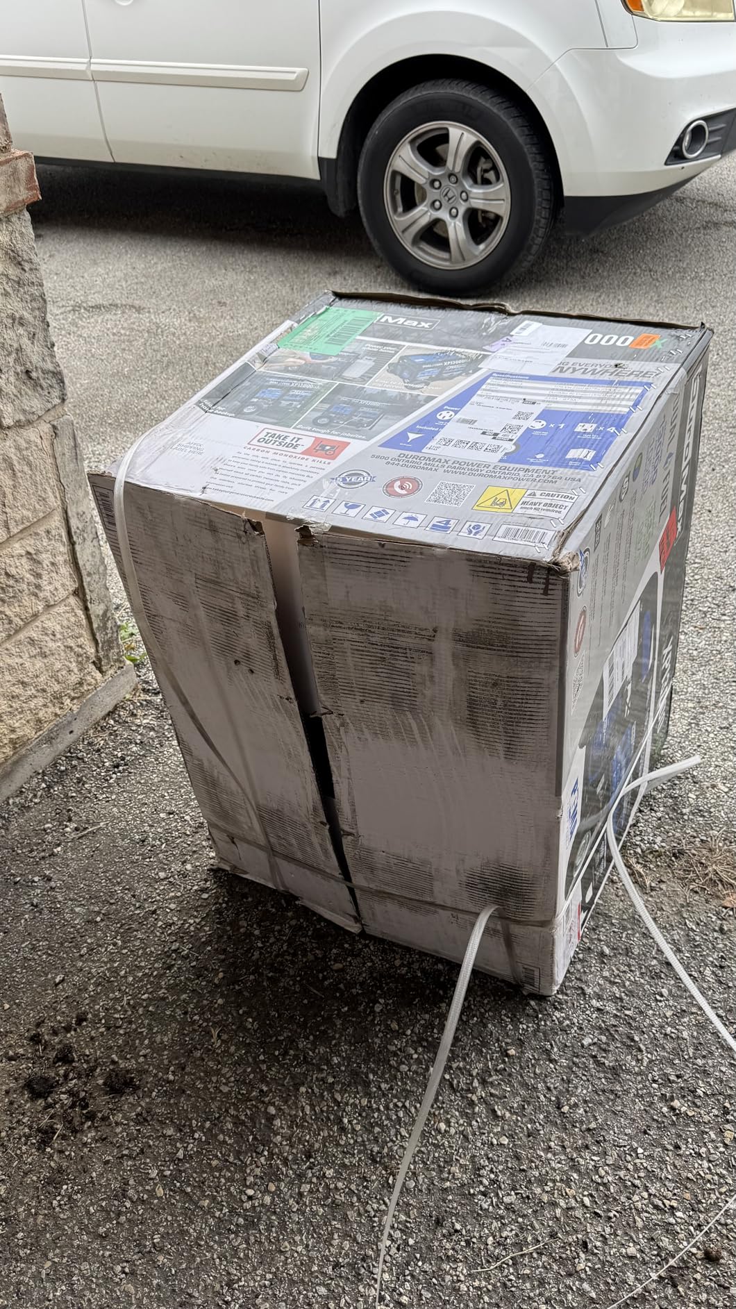 DuroMax XP12000HX 12,000-Watt Dual Fuel Portable Generator - Gas & Propane, Electric Start, Whole Home Power Backup, Transfer Switch Ready, RV & Emergency Ready customer photo 2