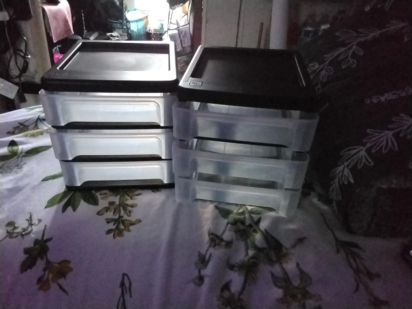 IRIS USA Plastic Stacking Desk Top 3-Drawer Storage Organizer, 2-Pack, for Makeup Vanity Nail Polish Bathroom Stationery Art Craft Supplies Kitchen Office Garage and Small Organization, Small, Black customer photo 1