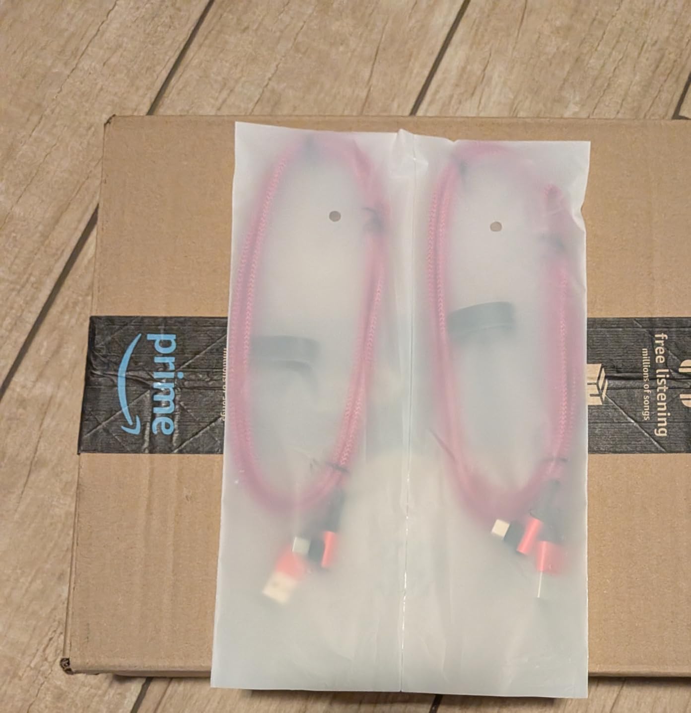 AINOPE USB to USB C Cable [2-Pack, 6.6ft] 3.1A Type C Charger Fast Charging, Right Angle USB C Cable for iPhone 17 Carplay Cable, Galaxy S10+ S10 S9, Note 10 9, LG V30, Moto, iPhone 16 15 Charger Cord customer photo 1