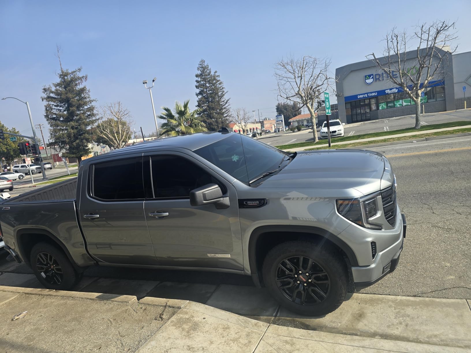 Advanced Graphene Ceramic Coating for Cars(70ML),12H Graphene Coating for Auto Car Detailing,10+ Years of Long Lasting Car Protection,Gloss Hydrophobicty Anti Scratch customer photo 1