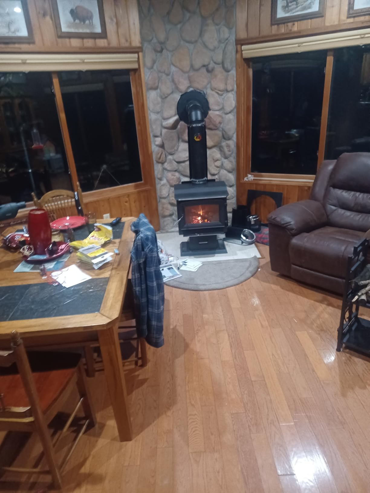 Ashley Wood Burning Stove, Heats 1,200 Sq ft, EPA Certified AW1120E-P, Black customer photo 1