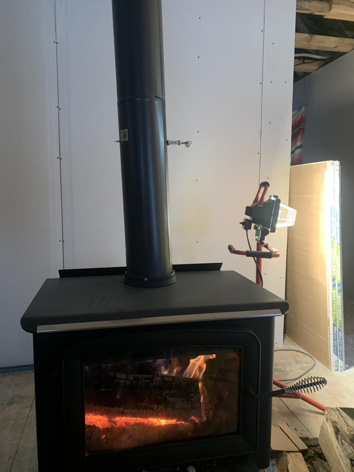 Ashley 2,000 Sq Ft 89,000 BTU Wood Burning stove, EPA Certified, Black customer photo 2