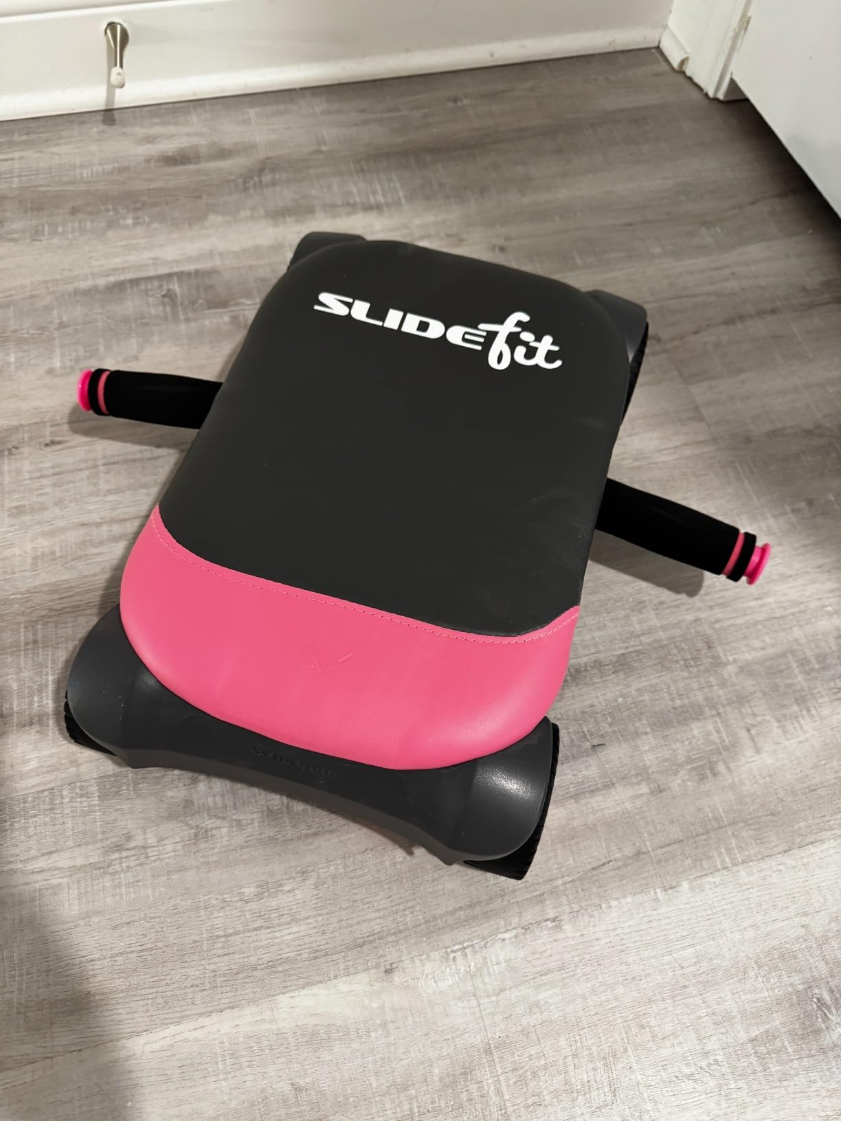 WONDER CORE Slide Fit, Ab Roller Board with 4 Wheels, Automatic Rebound Abdominal Wheel for Core Workout, Ab Exercise Equipment, Abdominal Exerciser, Heroboard Fitness Rolling Board with Knee Pad customer photo 2
