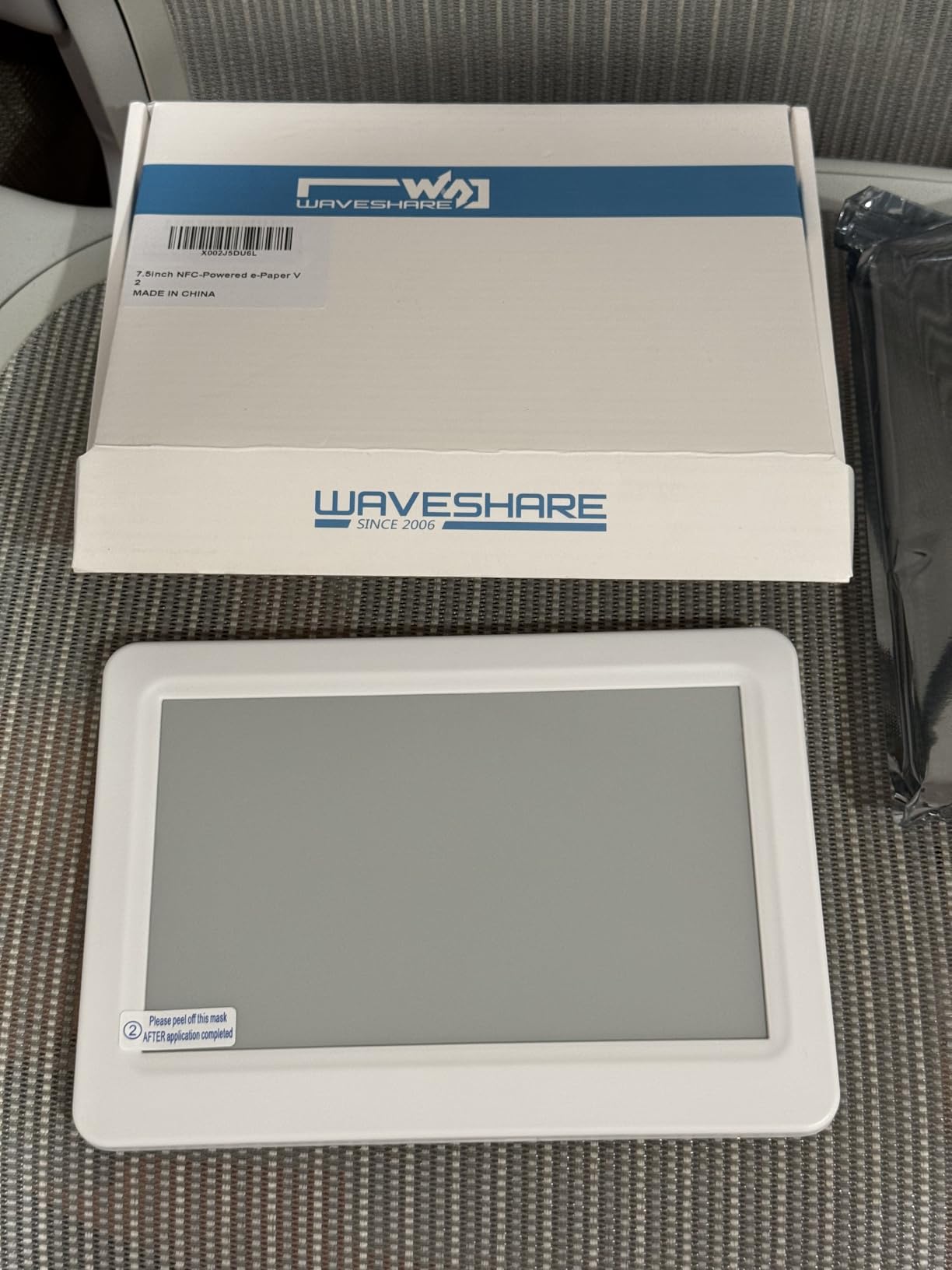 waveshare 7.5inch Passive NFC-Powered e-Paper Display V2 Black/White e-Ink Screen, Wireless Powering and Data Transfer No Battery Required, Refresh by Smartphone with NFC Function or NFC Reader customer photo 1