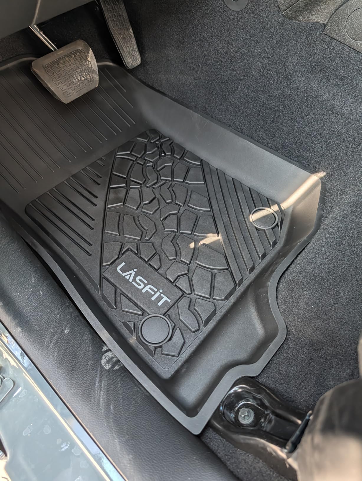 LASFIT Floor Mats for Jeep Wrangler JL 2018-2026 Unlimited 4 Door Gas/MHEV Type (Not Fit for JK or PHEV) All Weather TPE Custom Fit Car Mats Floor Liners 1st & 2nd Row, Black customer photo 2