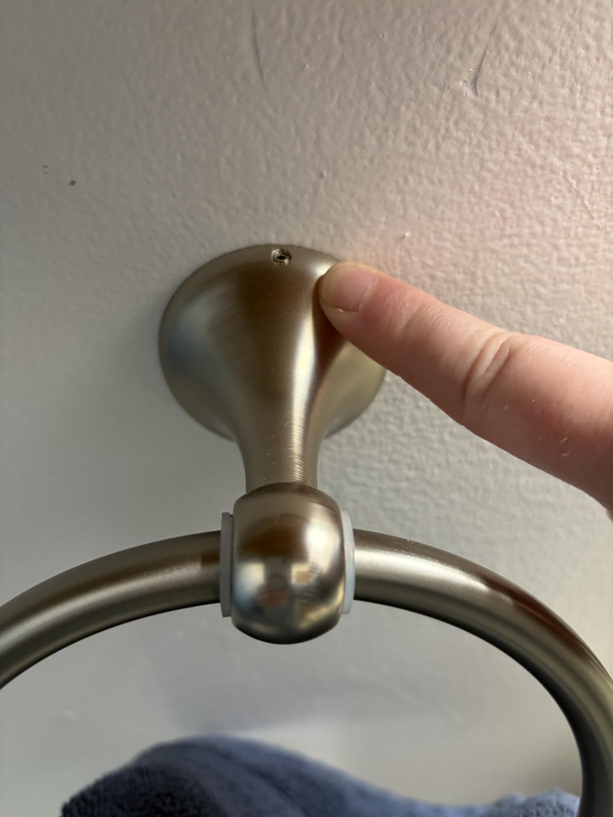 BGL Bathroom Accessory Set, Brushed Nickel Adjustable Expandable Towel Bar 4-Piece Bathroom Hardware Set Wall Mounted customer photo 2