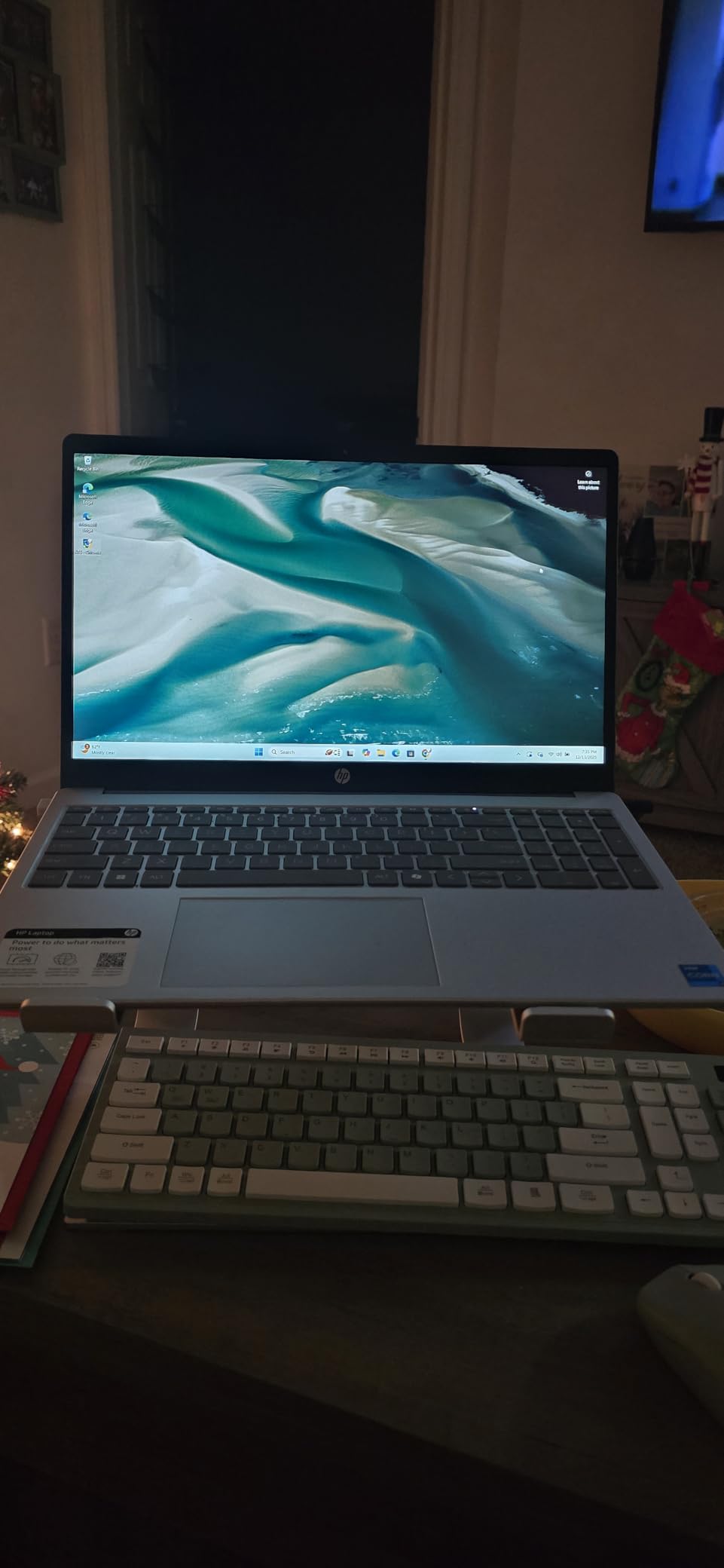 OMOTON Laptop Stand for Desk, Detachable Laptop Riser, Aluminum Laptop Holder, Compatible with MacBook Air/Pro, Dell, HP, and All Laptops (11-16 inch), Silver customer photo 2