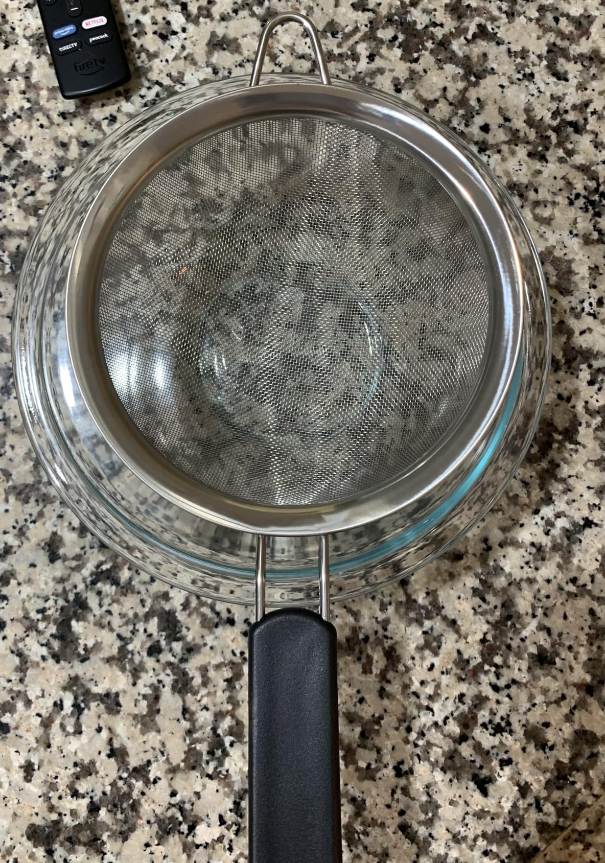 Stainless Steel Fine Mesh Strainers, Set of 3 Sizes Strainer for Kitchen, Wire Sieve with Insulated Handle Kitchen Strainer, Baking Tools Colander, Food Preparation, Flour Sifter, Rice, Pasta Strainer customer photo 1