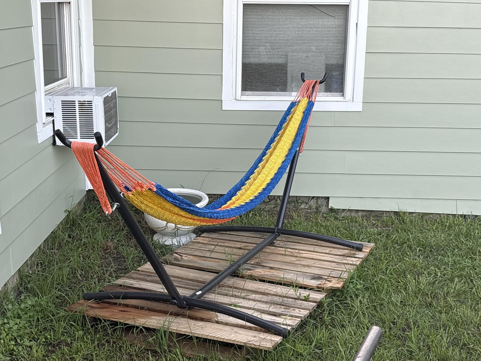 SUPER DEAL Portable 9FT Hammock Stand, Heavy Duty 2 Person 620 LBS Capacity Steel Hammock Frame with Portable Carrying Case, Adjustable 6 Optional Hook Positions, Weather Resistant Black customer photo 1