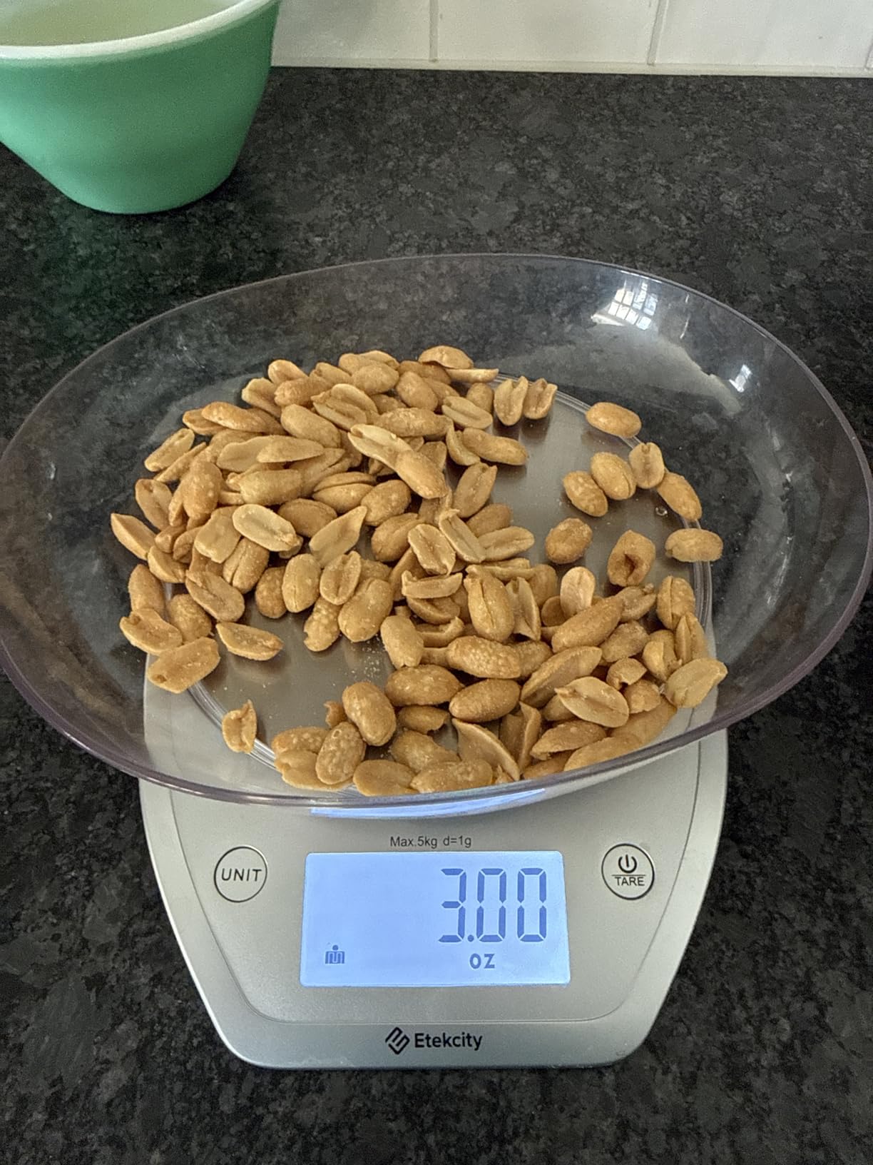 Etekcity 0.1g Food Kitchen Scale, Bowl, Digital Grams and Ounces for Weight Loss, Dieting, Baking, Cooking, and Meal Prep, 11lb/5kg, Stainless Steel Silver customer photo 2