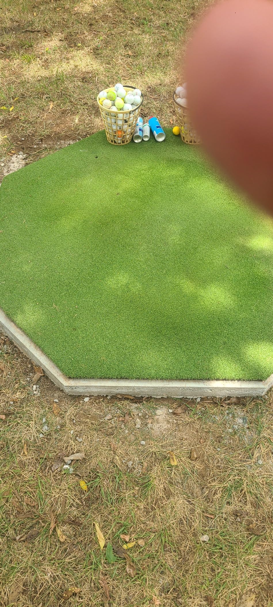 GoSports Elite Golf Hitting Mat for Indoor and Outdoor Practice - Withstands About 150,000 Shots - Heavy-Duty Turf Driving Range Mats Works with Golf Simulators - Includes 3 tees - Choose Your Size customer photo 2