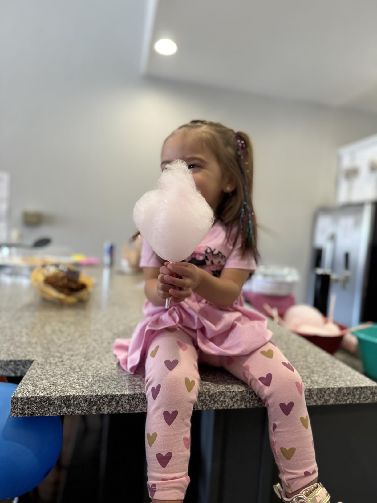 Nostalgia Vintage Hard and Sugar Free Candy Countertop Cotton Candy Maker, Includes 2 Reusable Cones And Sugar Scoop - Pink customer photo 2