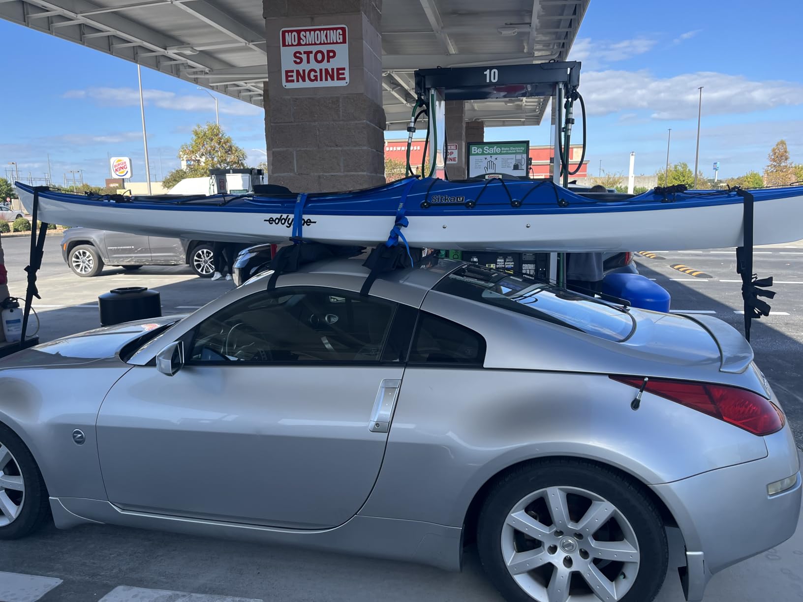 HEYTRIP Universal Soft Roof Rack Pads for Kayak/Surfboard/SUP/Canoe with 15FT Tie-Down Straps and Storage Bag customer photo 1