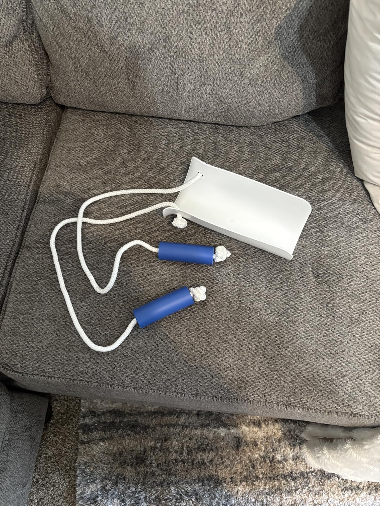 Kekoy 4INCH Sock Aid for Putting on Socks, Sock Assistant Device No Bending with Foam Handles & Long Rope, Sock Helper/Puller Aid Easy Put on for Seniors customer photo 2