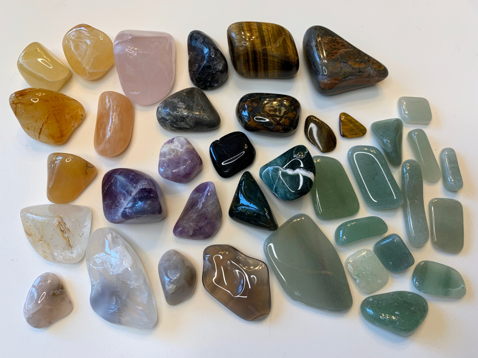 National Geographic Rock Tumbler Kit - 3 Lb. Extra Large Capacity Barrel with 3-Speed Motor & 9-Day Timer, Kit Includes Rocks for Tumbling and Rock Polisher Grit customer photo 2