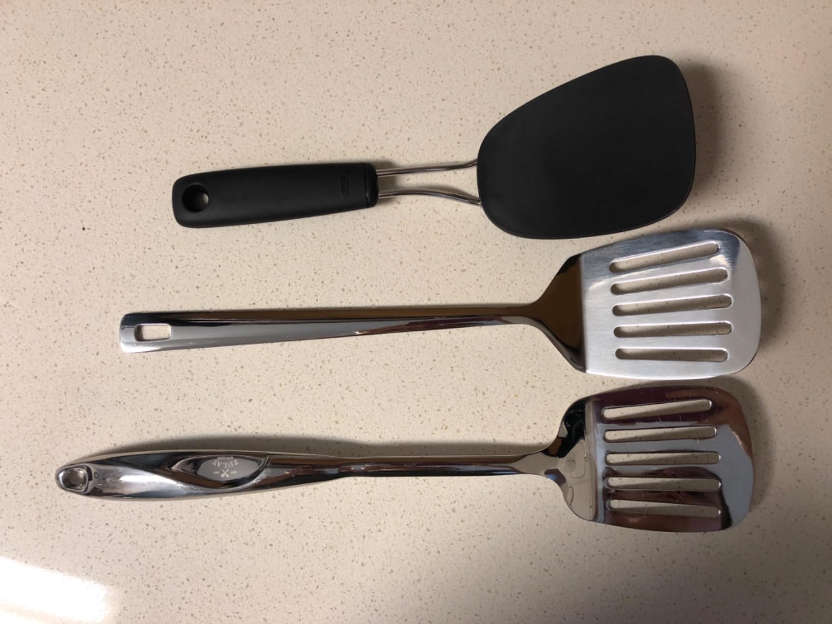 Stainless Steel Cooking Utensils Set, Berglander 13 Pieces Kitchen Utensils Set, Kitchen Tools Set With Utensil Holder Non-Stick And Heat Resistant, Dishwasher Safe, Easy to Clean (13 Packs) customer photo 1