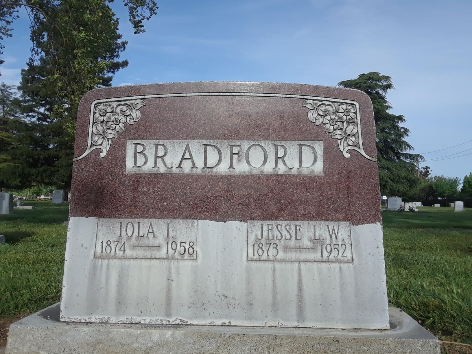 QEP 62920 4 in. Floor and Wall Razor Scraper with 5.25 in. Handle and Stainless Steel Blade customer photo 2