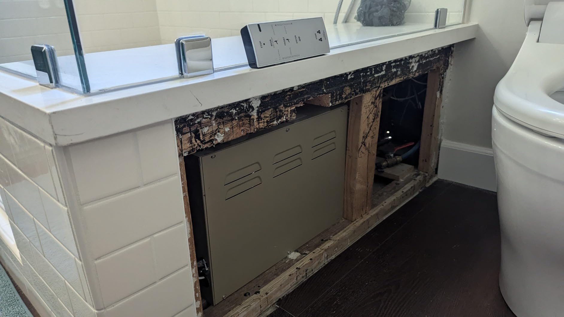 CGOLDENWALL 10.5KW Commercial Self-Draining Steam Generator Shower System Home Steam Bath Spa Generator 30 min to 12 Hours Auto Drain 95-131℉ for Suitable Space Heating 10.5 m³/371 Cubic feet (10.5KW) customer photo 1