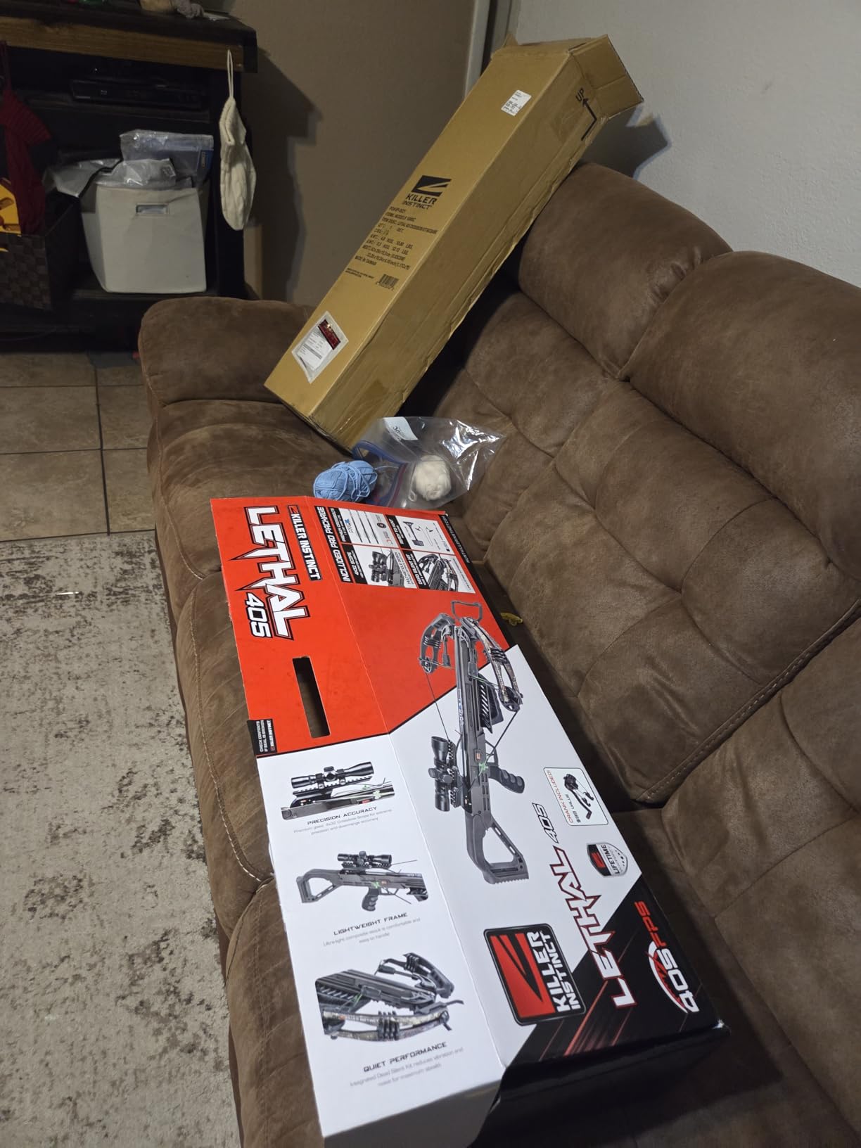 Killer Instinct Lethal 405 Crossbow Pro Package with 4 x 32 Non-Illuminated Scope, Rope Cocker, String Suppressors, 3-Bolt Quiver, 3 Hypr Lite Bolts and Field Tips, Stick of Rail Lube customer photo 2