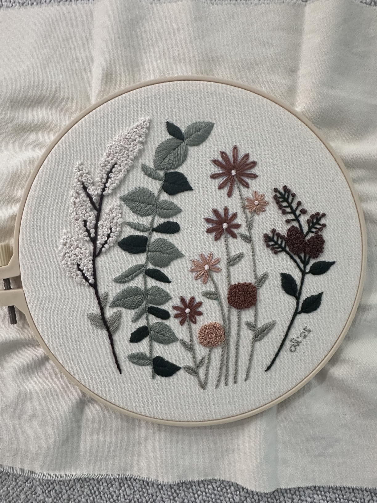 Uphome 3 Pack Embroidery Starter Kit for Beginners Stamped Cross Stitch Kits with Cute Flowers and Plants Patterns with 1 Embroidery Hoop and Color Threads customer photo 2