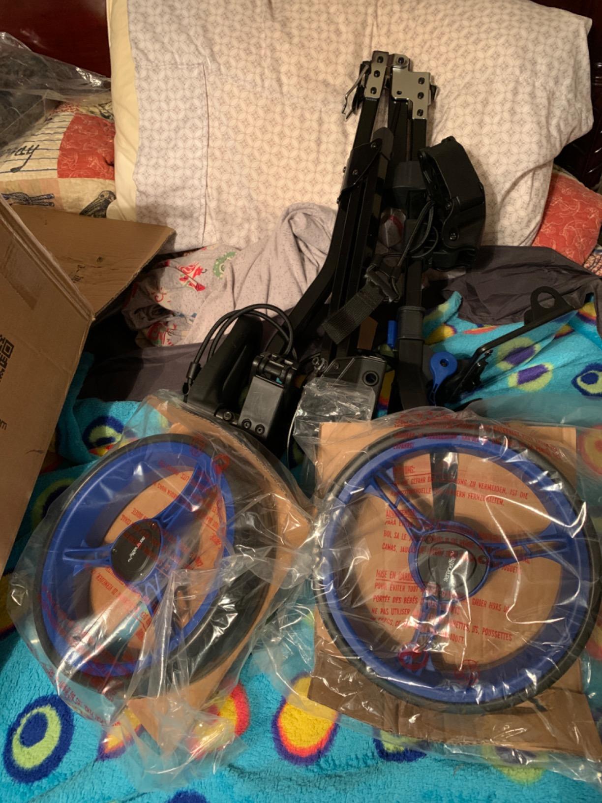 SereneLife Golf Push Cart 3 Wheel - Ultra Lightweight Aluminum Foldable Cart with Adjustable Handle customer photo 1