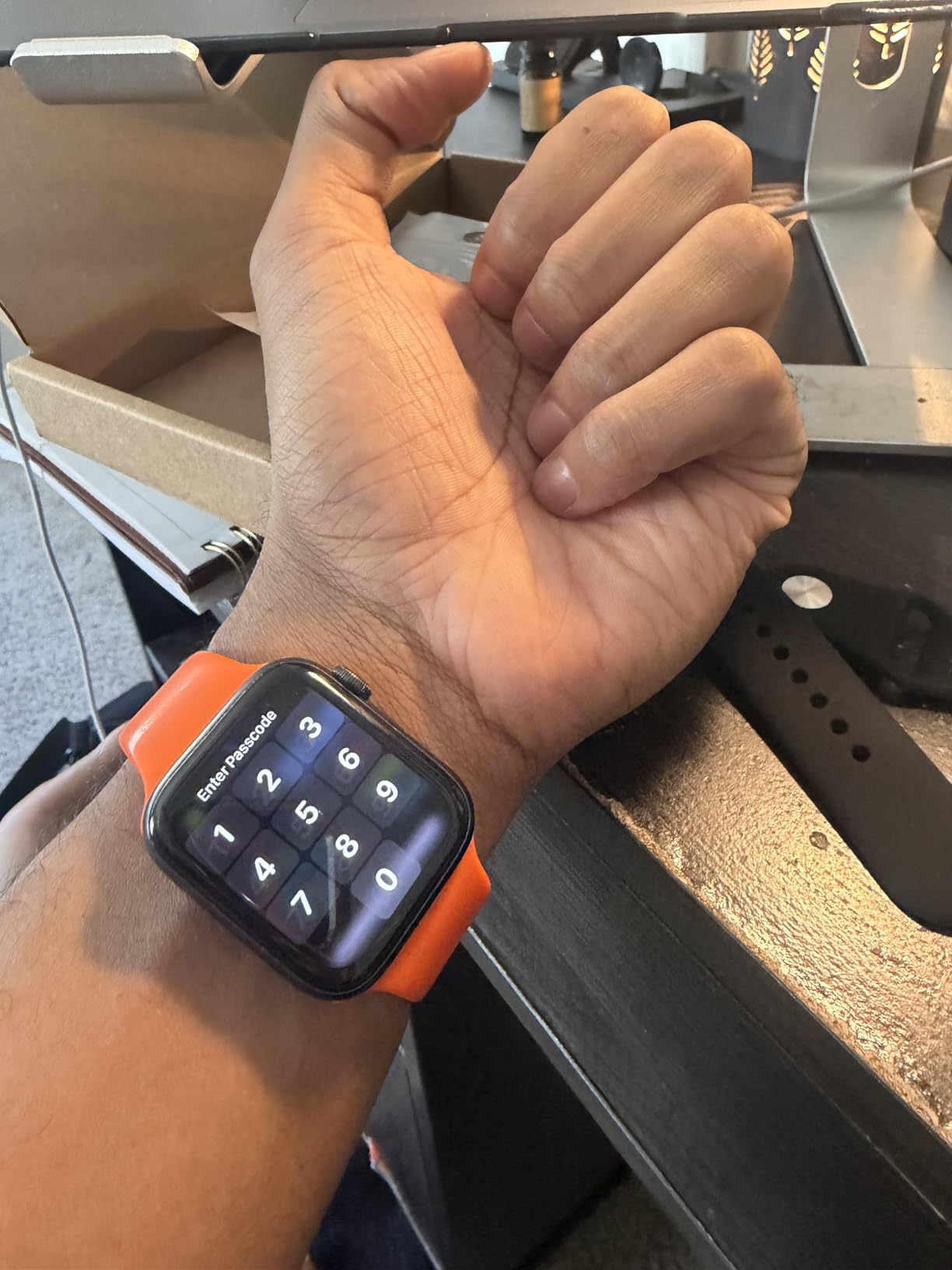 Apple Watch SE (GPS, 44mm) - Space Gray Aluminum Case with Black Sport Band (Renewed) customer photo 1