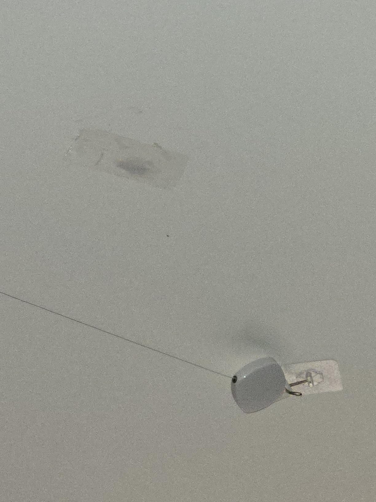 NexiGo [Pro Version] VR Cable Management System, Ceiling Hooks with Retractable Carabiner, Pulley System for PSVR2/Quest/Rift S/Valve Index/HTC Vive/Vive Pro/HP Reverb G2/ VR Accessories[6 Packs] customer photo 2