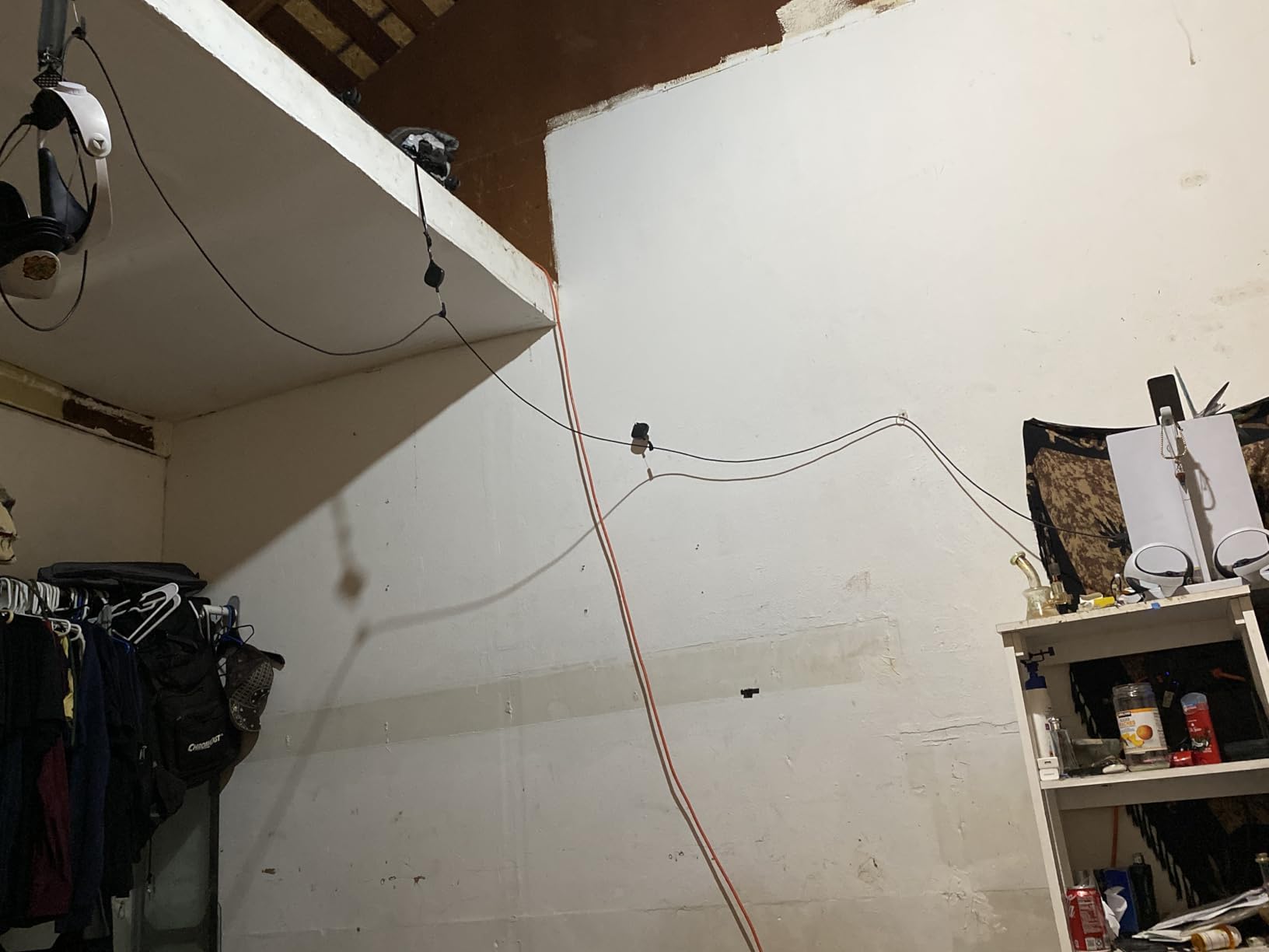 CALIDAKA VR Cable Management 3Packs Retractable Ceiling Pulley System Compatible with Oculu-s Rift S/Ps Vr/Viv E for Oculu-s Ques-t 2 VR Accessories with 360° Rotations Noise-Free customer photo 1