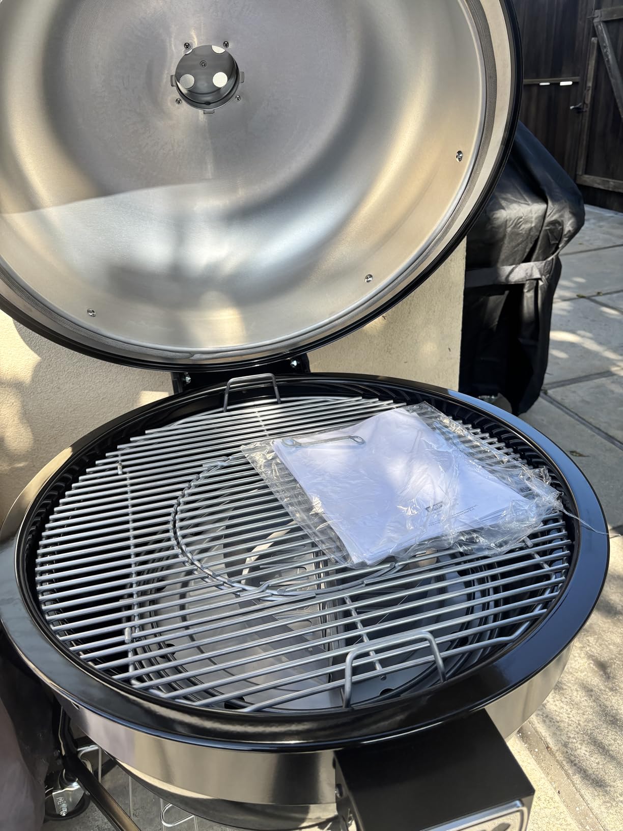 Summit Kamado E6 Charcoal Grill, Black - Dual-Walled Insulated Steel Kamado with 24