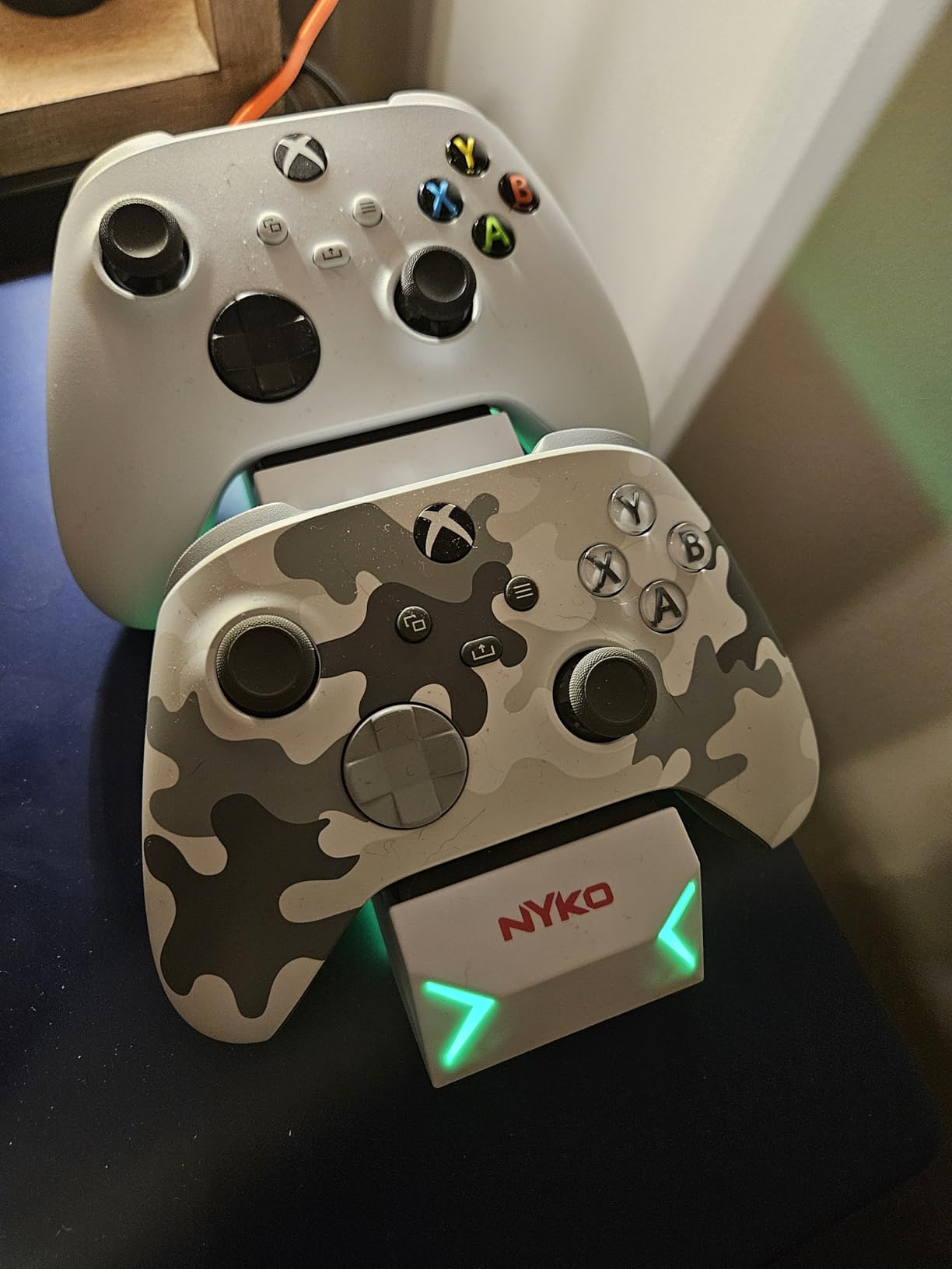 Nyko Charging Station for Xbox Series XS & Charge Base for 2 Controllers w/LED Indicators and Extra USB Port - Controller Charge Stand w/Rechargeable Batteries - Accessories customer photo 1