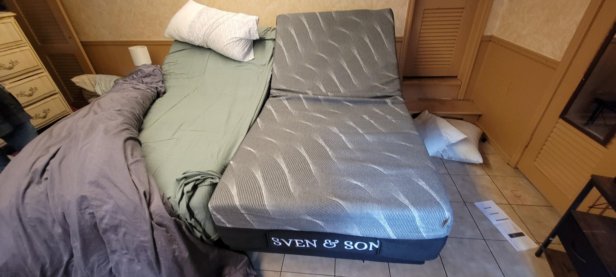 Sven & Son Bliss Adjustable Bed Base-Frame + 14 inch Hybrid Spring Matt (Medium Soft), Head and Foot Lift, Lumbar, Pillow-Tilt, Massage, Under-Bed Lights, USB - Split King customer photo 2