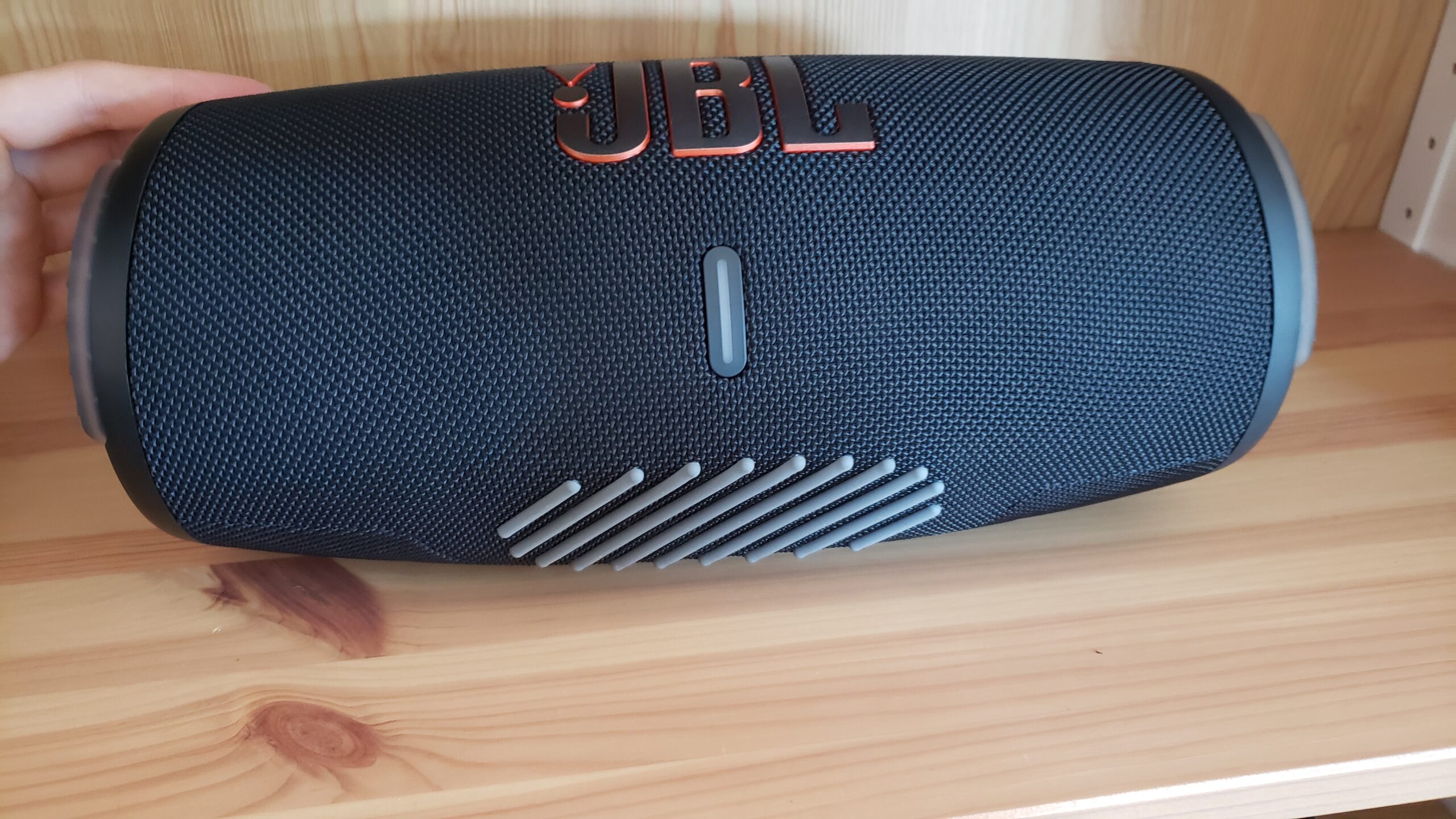 JBL Xtreme 3 - Portable Bluetooth Speaker, Powerful Sound and Deep Bass, IP67 Waterproof, 15 Hours of Playtime, Powerbank, PartyBoost for Multi-Speaker Pairing (Black) customer photo 2
