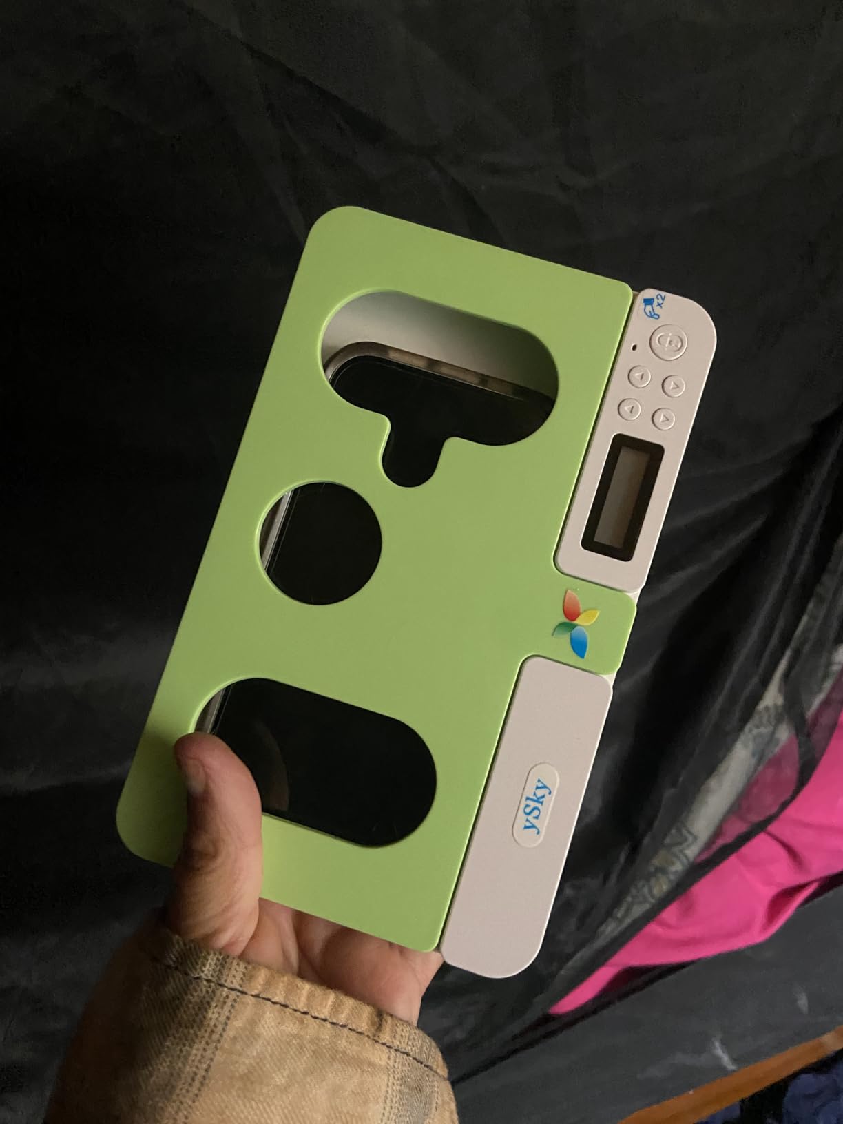 ySky Portable Phone Lock Box with Timer for iPhone and Android Phones, Self-Control Timed Phone Jail Locker to Help Kids,Students, Adults Focus Back, Unplug from Phones Boost Your Mental Wellness customer photo 2