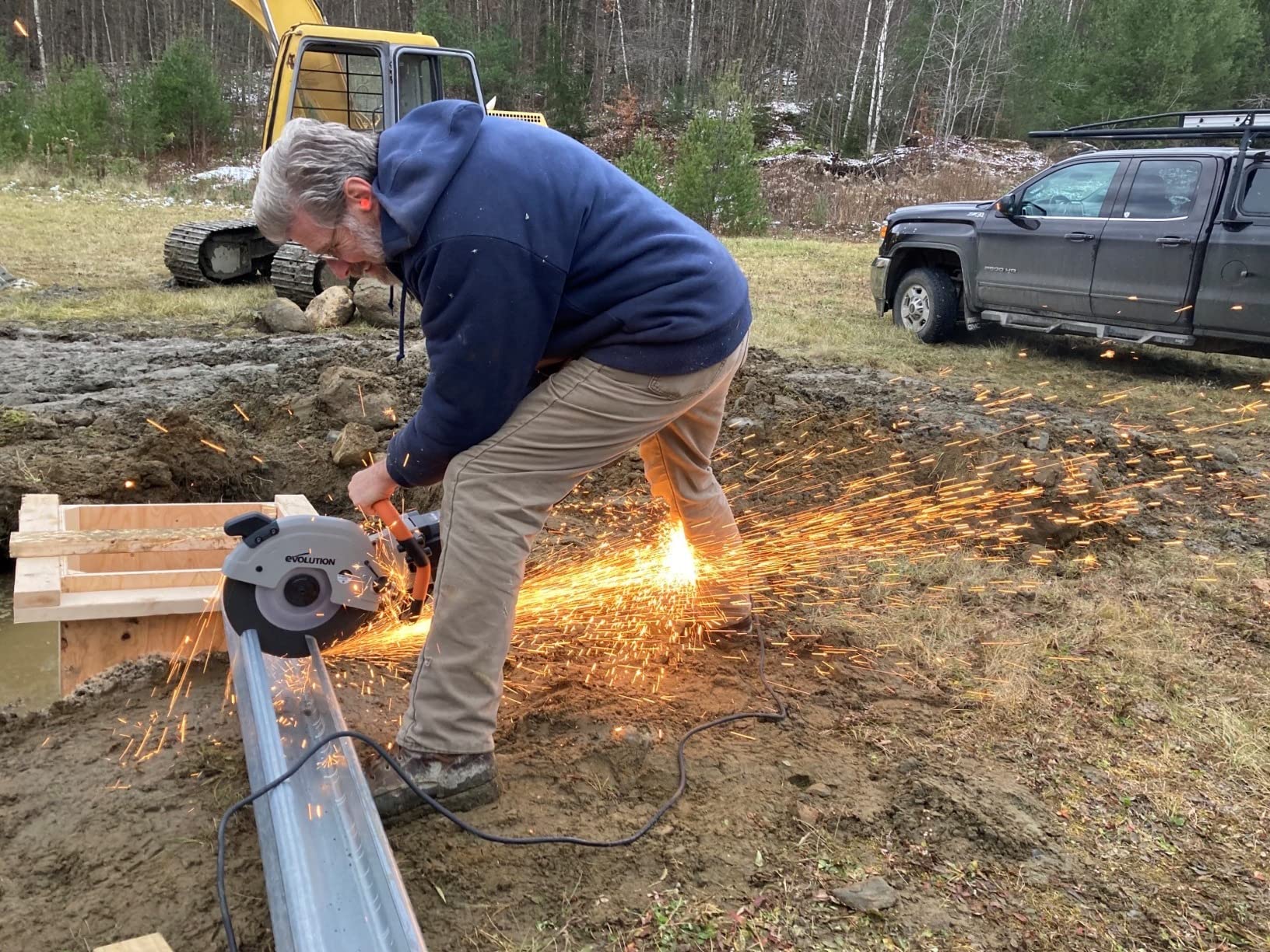 Evolution Power Tools R300DCT 12 inch Concrete Saw (Aka Circular Saw, Angle Grinder, Chop / Cut Off Saw, Demo Saw, Disc / Power Cutter) Electric Motor, No Gas - 4-1/2