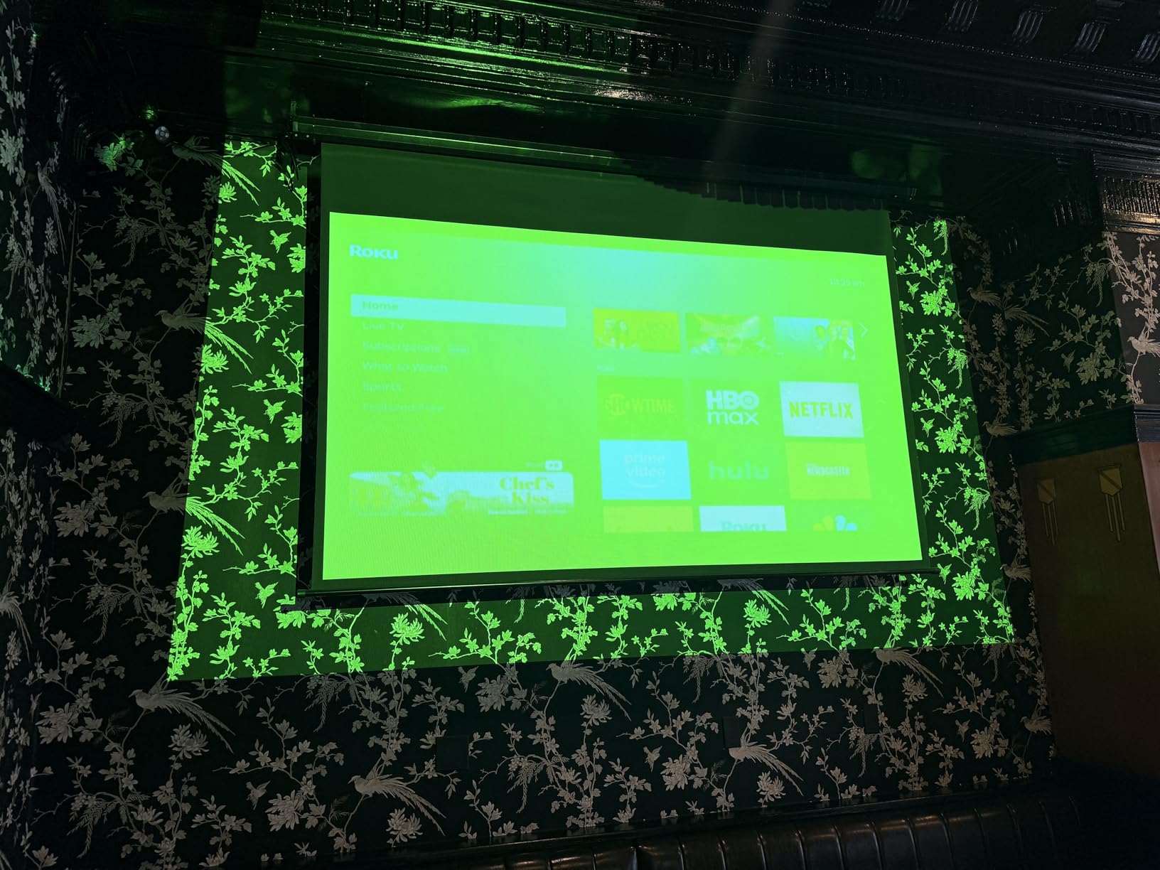 EX3280 3-Chip 3LCD XGA Projector 3600 lumens for both color and white brightness, HDMI, Built-in Speaker, 15,000:1 Contrast Ratio customer photo 2