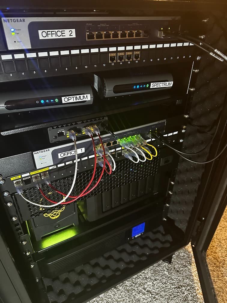 NETGEAR 10-Port 10G Multi-Gigabit Ethernet Smart Switch (MS510TXM) - Managed, 8 x Multi-gig Ports, 2 x 10G SFP+, Optional Insight Cloud Management, Desktop or Rackmount, Limited Lifetime Protection customer photo 1