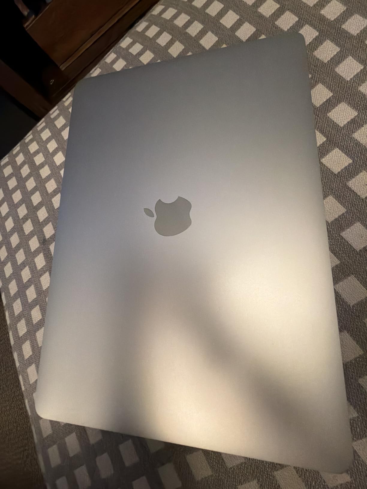 Apple MacBook Pro 2020 with Apple M1 Chip (13-inch, 8GB RAM, 256GB SSD Storage) Space Gray (Renewed) customer photo 2