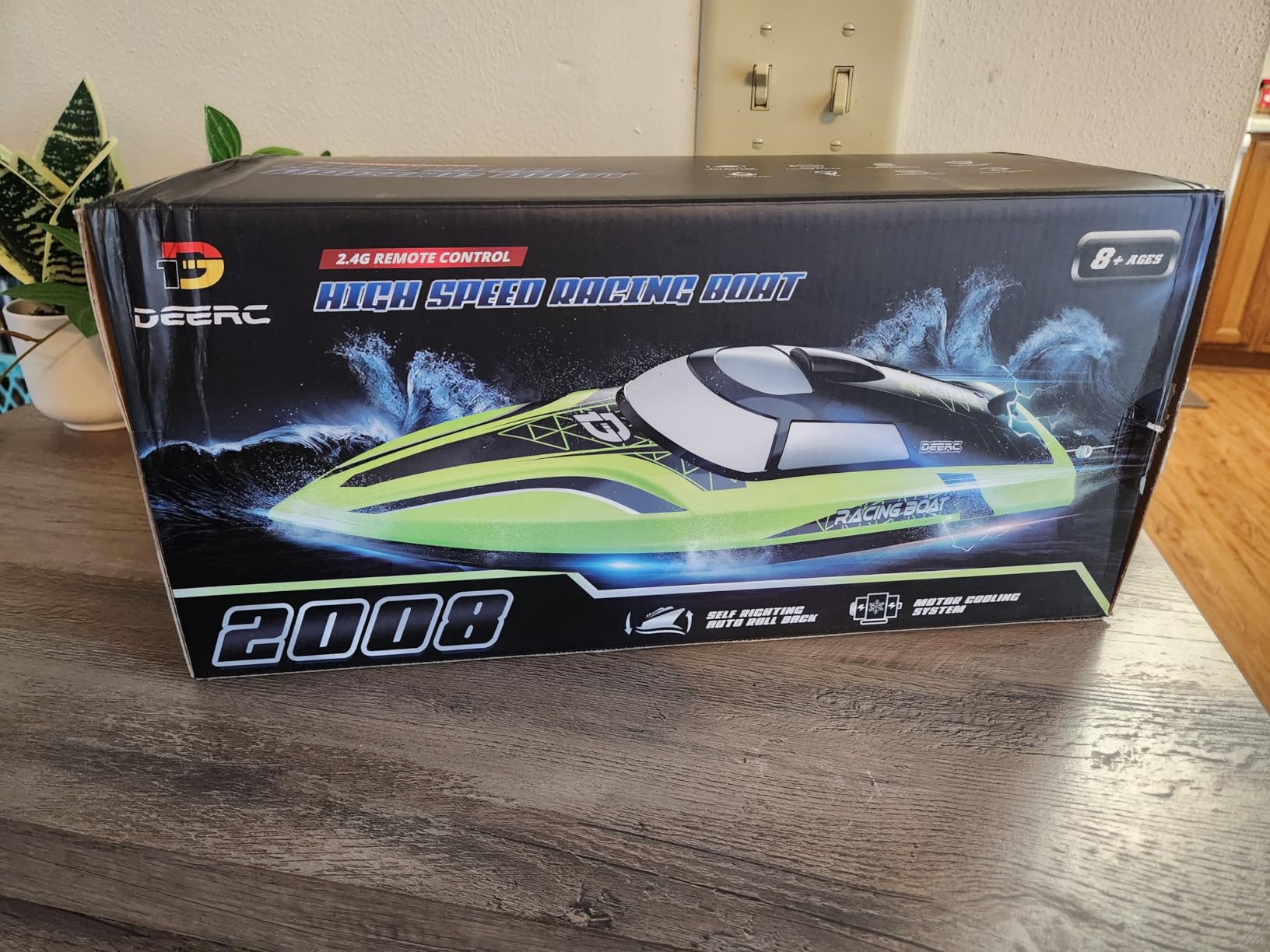 DEERC RC Boat with LED Light, 30+ Mins, Self Righting Remote Control Boat for Pools & Lakes, 20+ MPH, 2.4GHz Racing Boats, 2 Battery customer photo 1