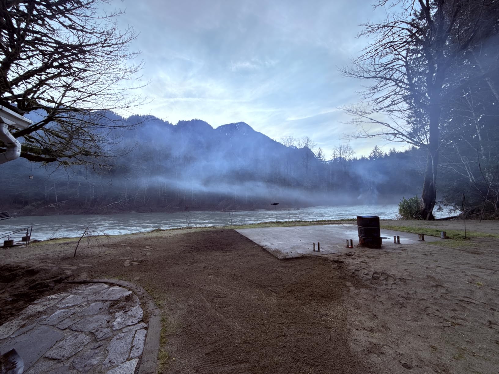 Berserker 1700W 30-Pound Demolition Jack Hammer with 1-3/16