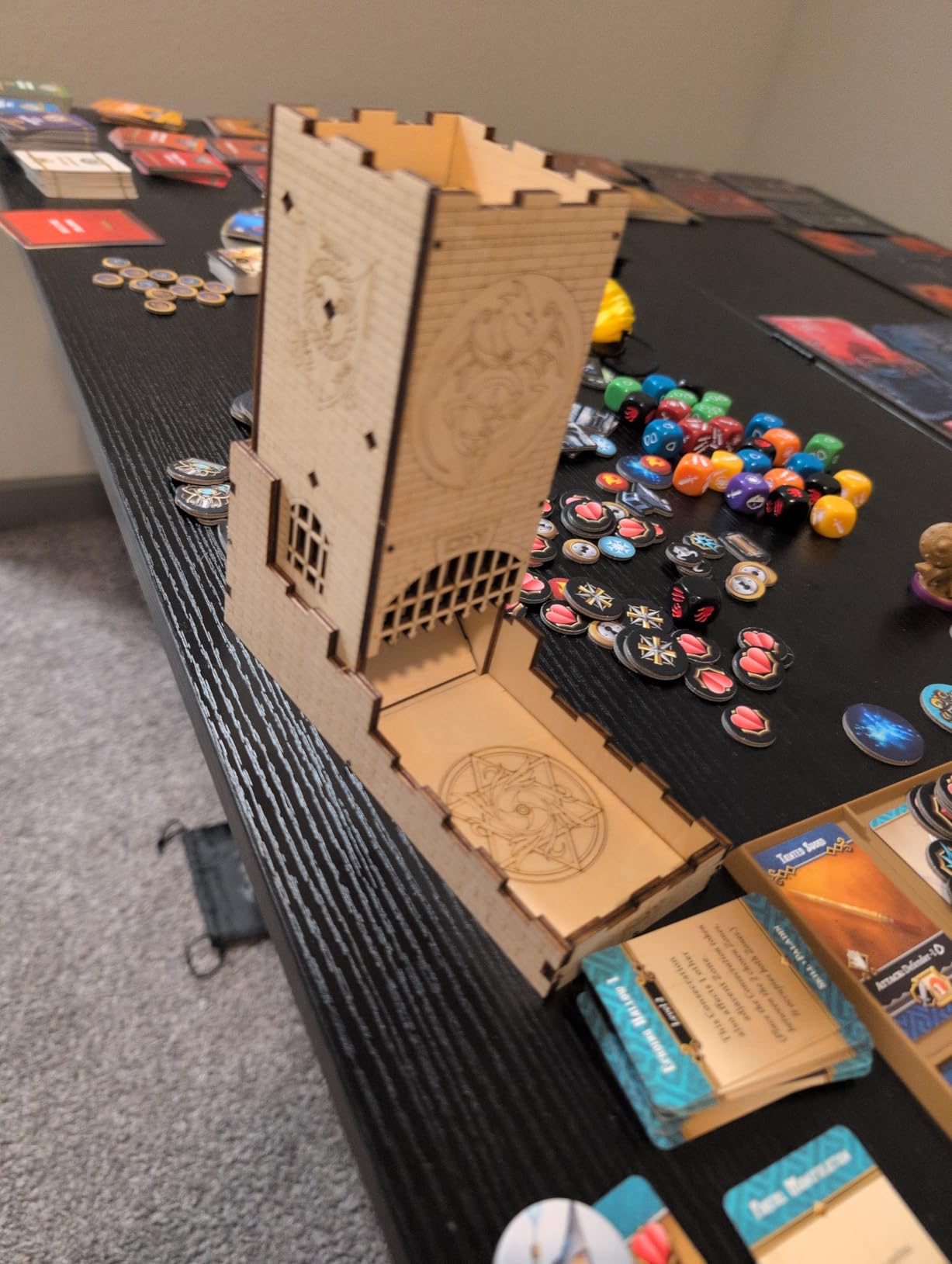 CZYY Dice Tower with Tray Wood Laser Etched Mind Flayer Portable and Collapsible Dice Roller Perfect for Board Game and Tabletop RPG (Cthulhu) customer photo 1