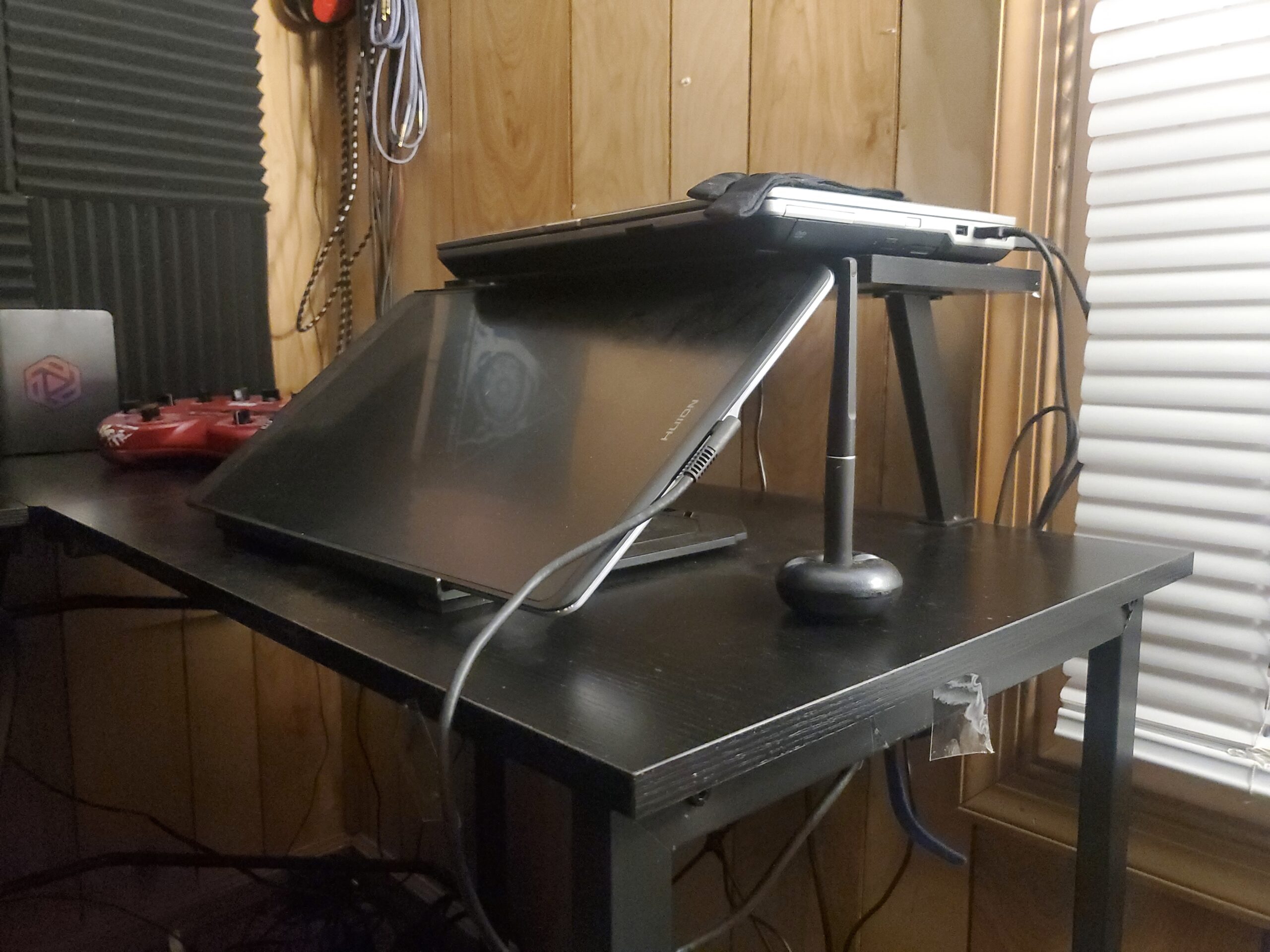 Drawing Tablet Stand, Laptop Foldable Stand for Drawing Monitor, 9 Levels Adjustable Angles with a Built-in Phone Holder, for 12-17 inch Drawing Tablet, MacBook, Laptop, iPad, Book, Phone customer photo 1